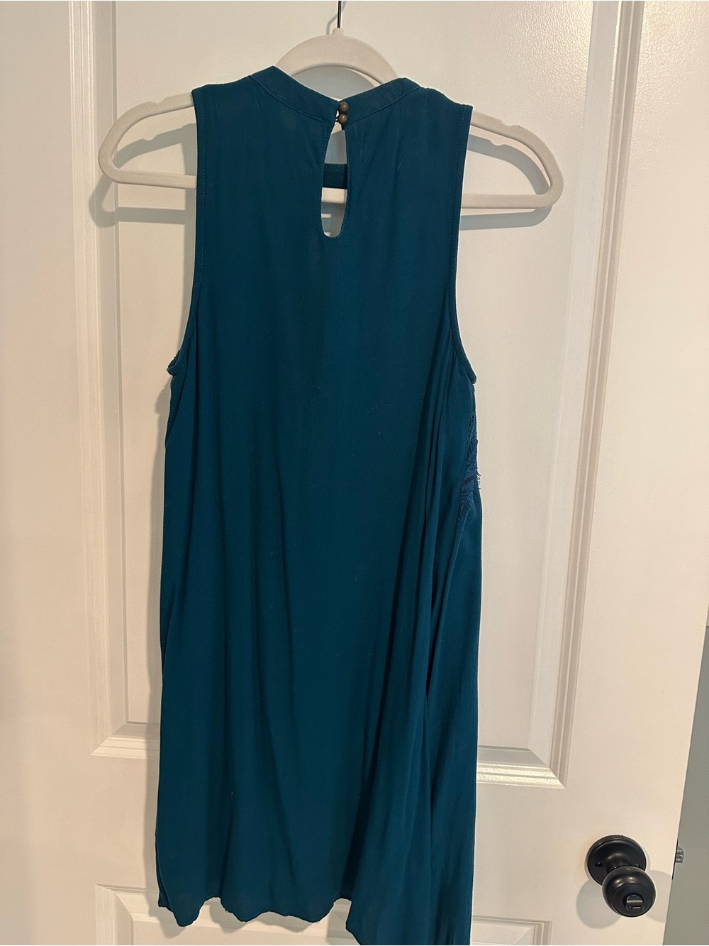 Teal Lace Sleeveless Dress - Picture 2 of 7